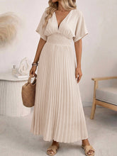 V-Neck Batball Sleeve Pleated Dress