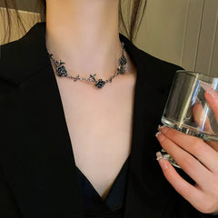 Metal Rose Necklace