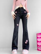 Rosa Schlagjeans mit Sternen