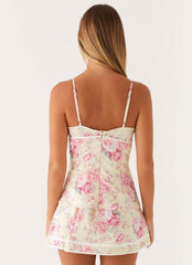 Retro Pink Floral Waist-Cinching Dress