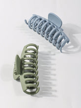 2pcs Solid Color Hair Claw Sai Feel