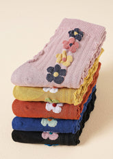 5 Pairs Embossed 3D Crew Socks Sai Feel
