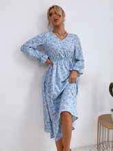 Allover Floral Print V-neck Dress Sai Feel