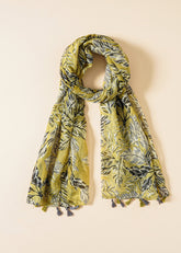 Banana Leaf Print Tassel Decor Scarf Sai Feel