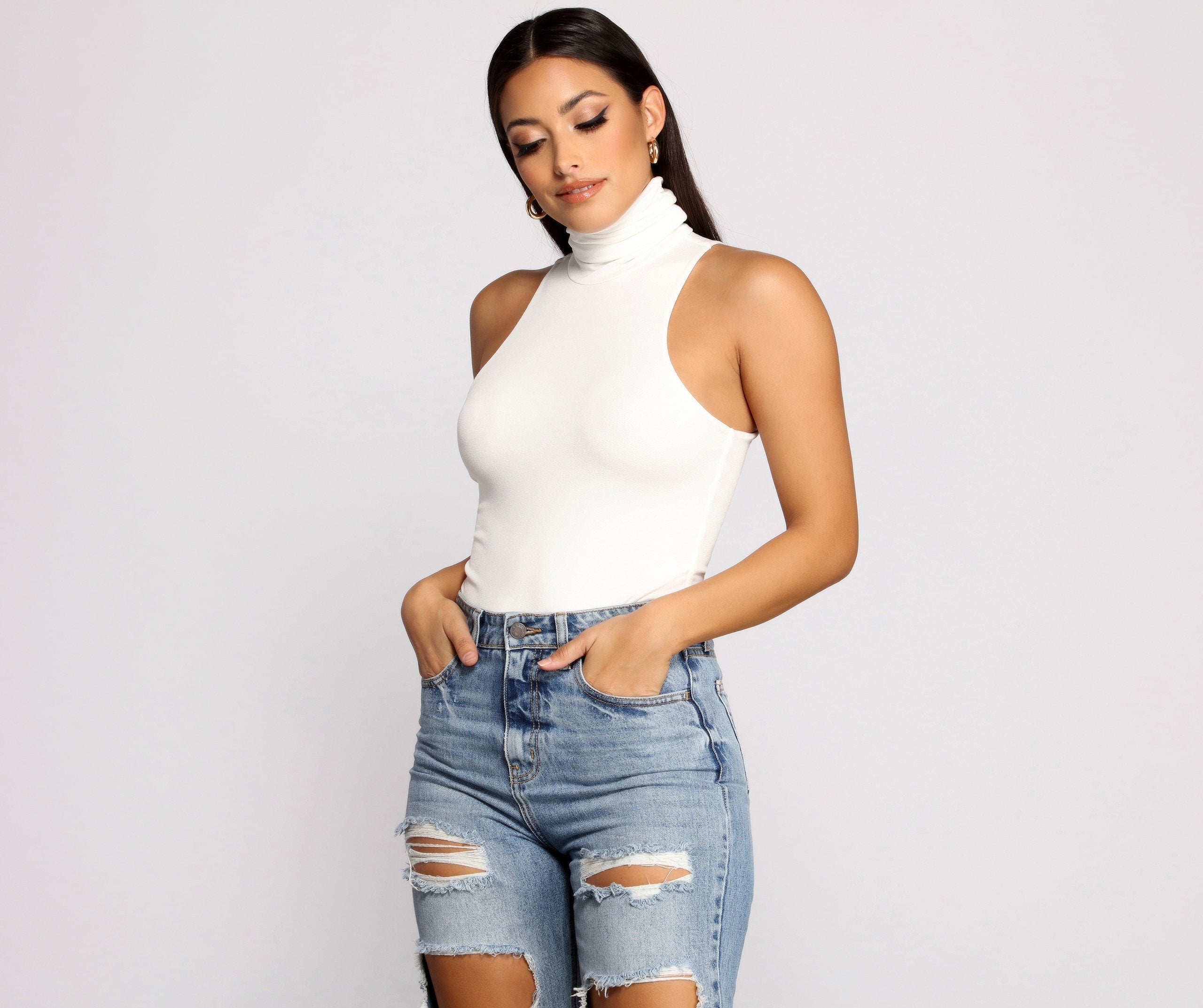 Captivate Me Basic Crepe Sleeveless Bodysuit Sai Feel