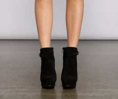 Chic Moment Nubuck Stiletto Bootie Sai Feel