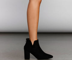 Chic Staple Block Heel Booties Sai Feel