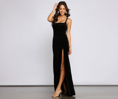 Christina Lace-Up Back Velvet Dress Sai Feel