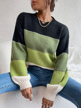Contrasting color pullover sweater Sai Feel