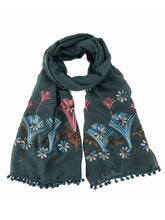Embroidered flowers ethnic fur ball scarf Sai Feel