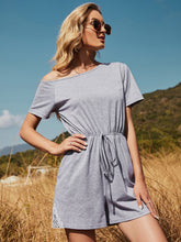 Fresh and Sweet Slanted Shoulder Lace Stitching Jumpsuit Sai Feel