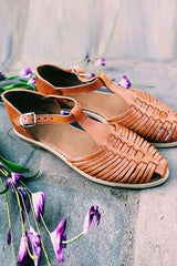 Woven Round Toe Flat Sandals