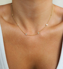 Collier ras du cou Leia