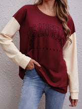 Letter Print Color Block Tee Sai Feel