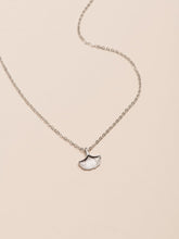 Metal Shell Pendant Necklace Sai Feel