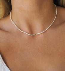 Mila Choker