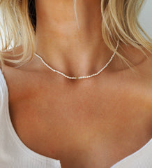 Mila Choker