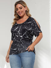 Plus Allover Print Cold Shoulder Tee Sai Feel