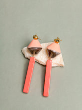 Resin Top Spinning Drop Earring Sai Feel