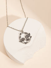 Retro Pendant Necklace Sai Feel