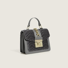 Textured Flip Tote Bag Sai Feel