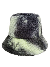 Tie-dyed lamb wool hat Sai Feel