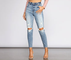 Tobi Super High Waist Destructed Mom Jeans Sai Feel
