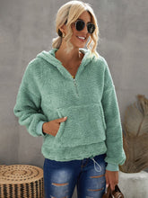 Zip Hooded Sherpa Sweatshirt with Kangaroo Sai Feel