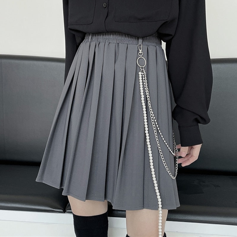 Chained Pleated Skirt