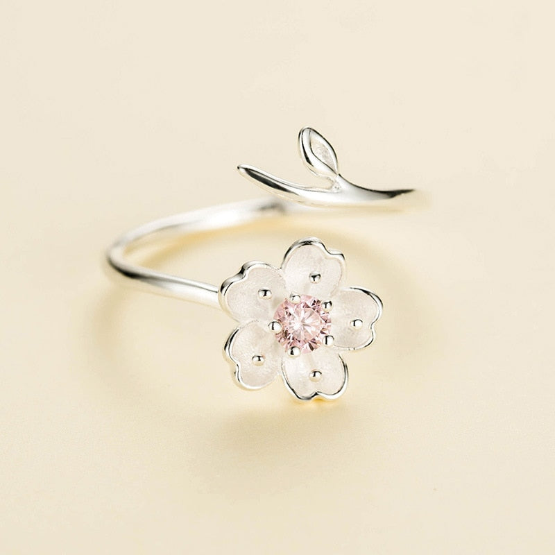 Bague en spirale en forme de fleur de cerisier