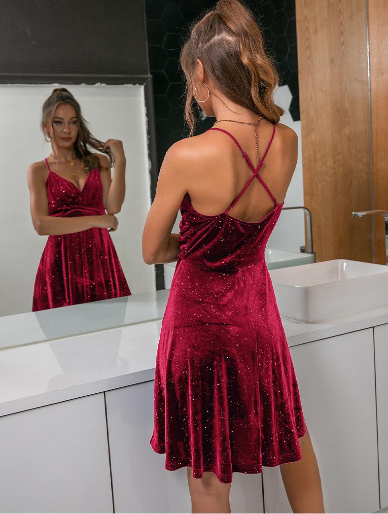 Sexy V-neck halter dress