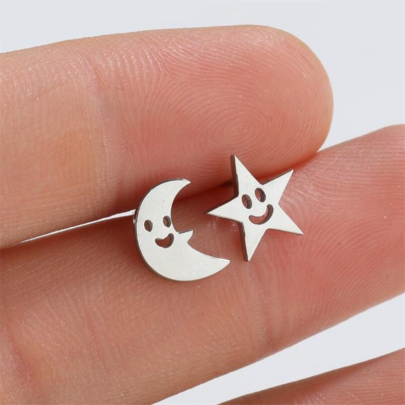 Dark Cutie Stud Earrings