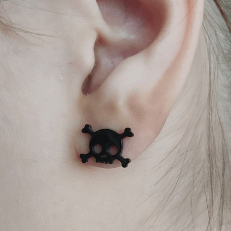 Dark Cutie Stud Earrings