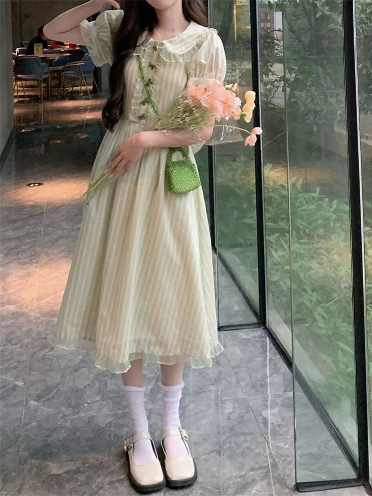 Gestreiftes Harajuku-Spitzenkleid mit Schleife