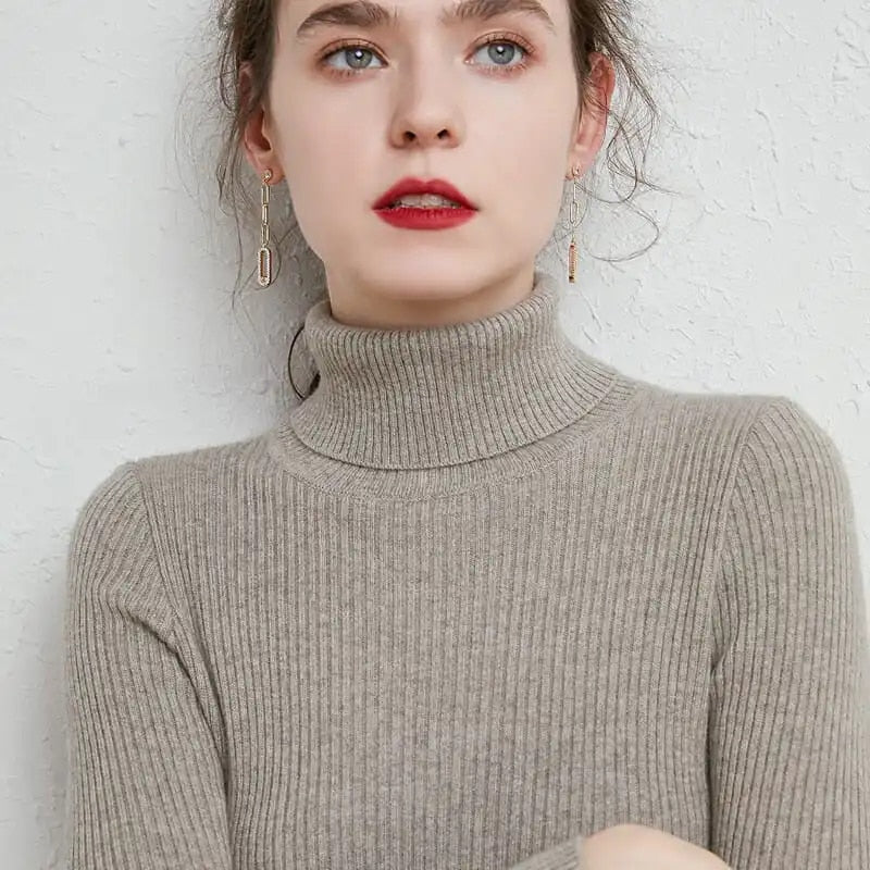 Simple Ribbed Turtleneck