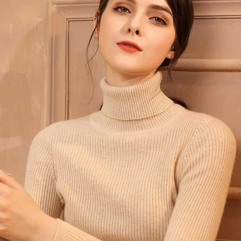 Simple Ribbed Turtleneck