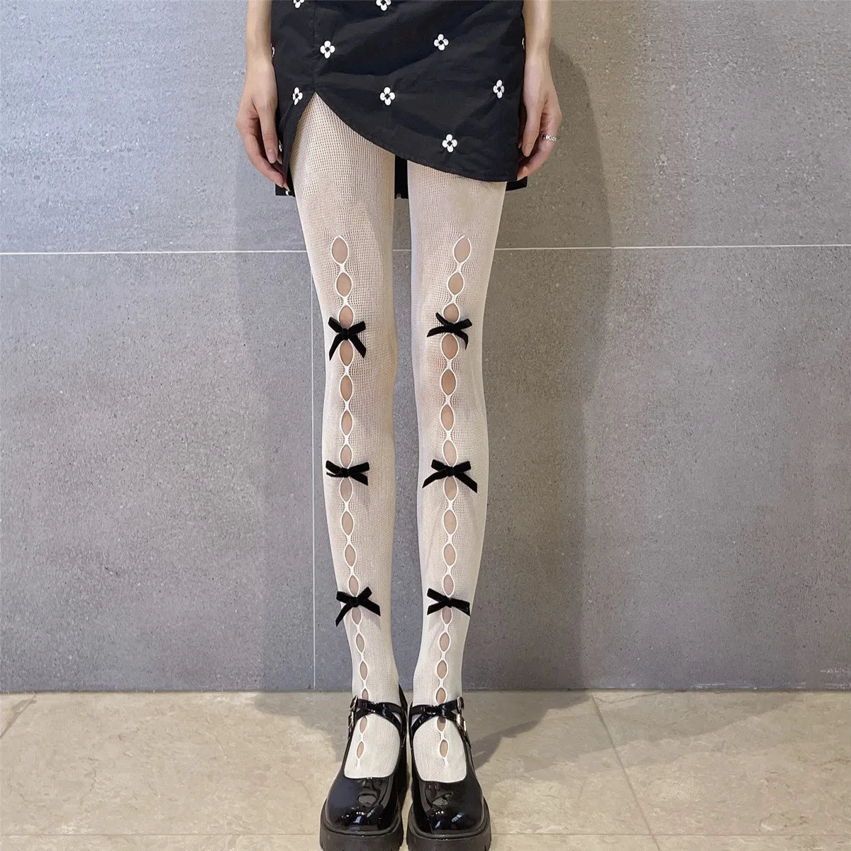 Hollow Out Bow Tights