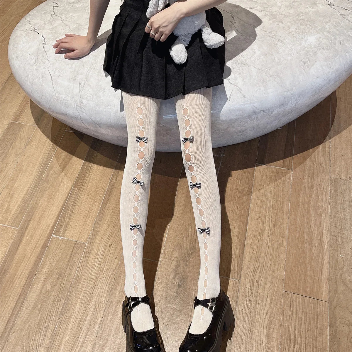 Hollow Out Bow Tights