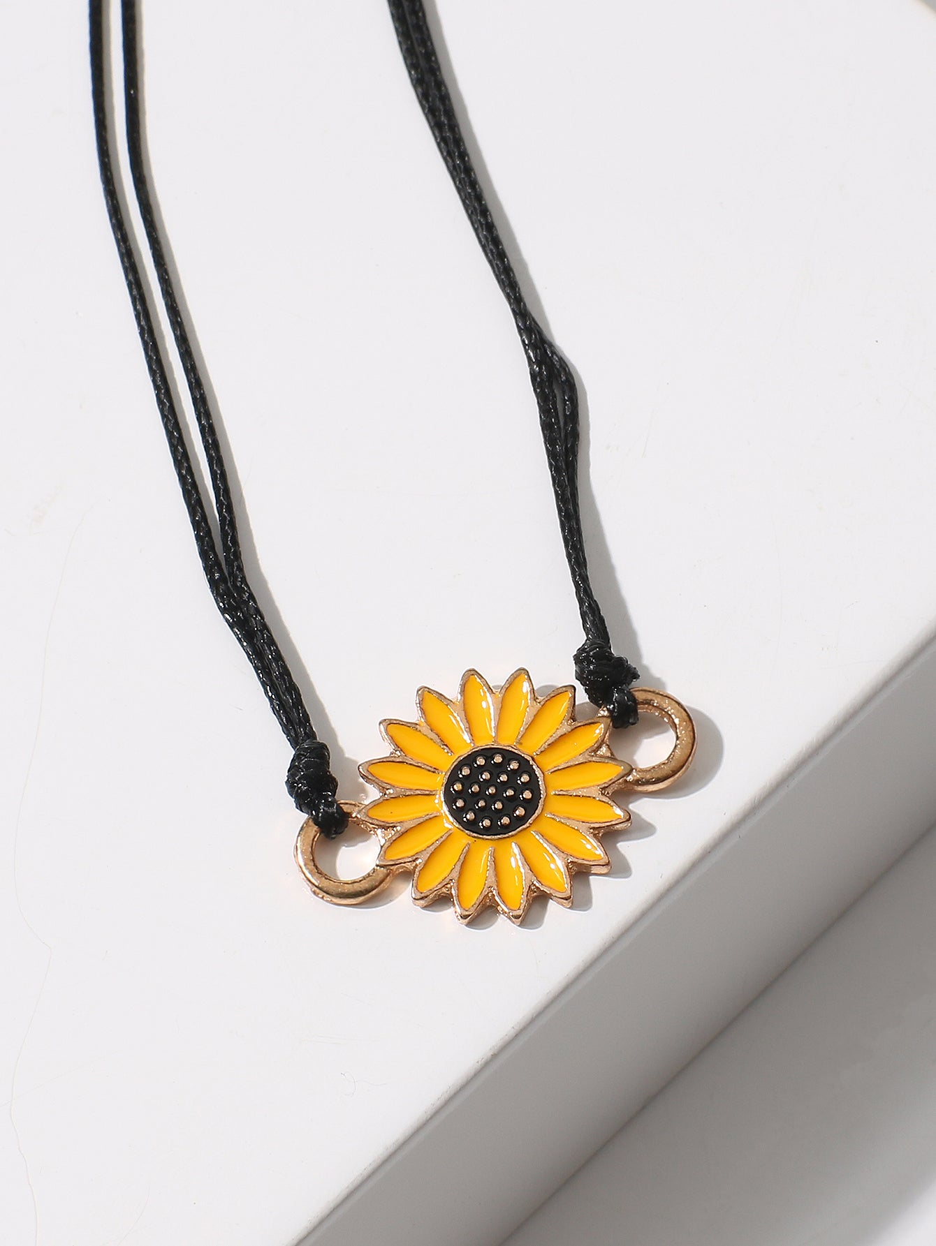 2pcs Sunflower Hand Knitting Bracelet Sai Feel