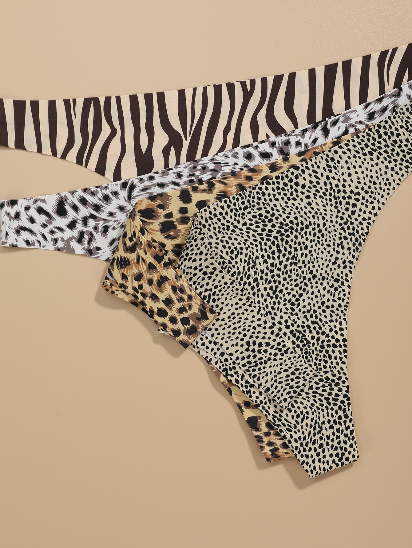 4 Pack Seamless Soft Leopard Thongs Set Sai Feel