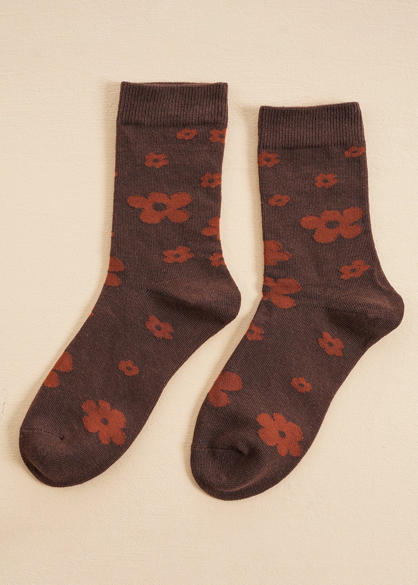 5 Pack 5 colors Flower Jacquard Socks Sai Feel