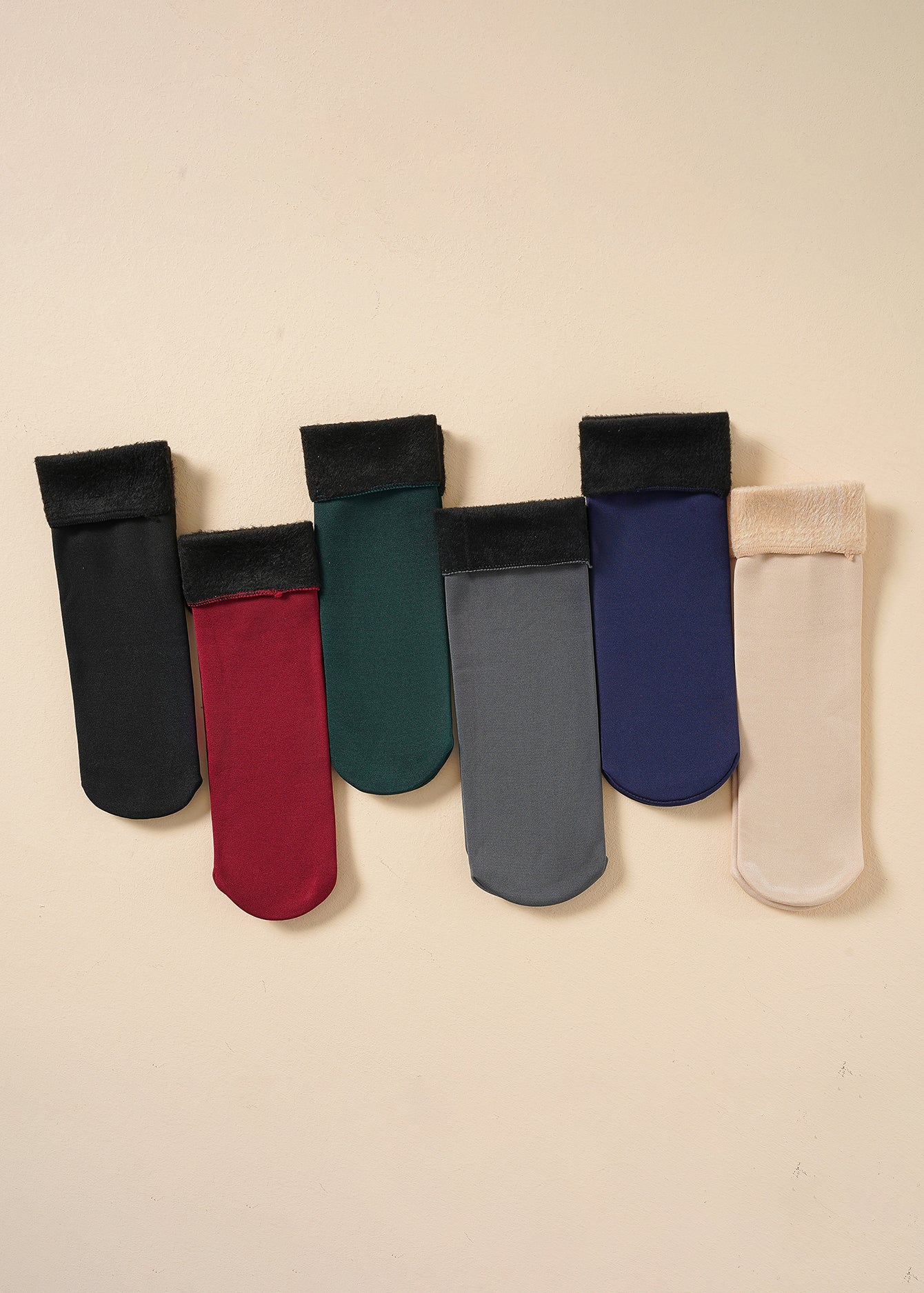 6 Pairs Plush Inside Socks Sai Feel