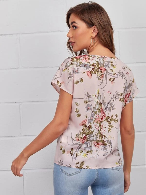 Allover Floral Print V-neck Blouse Sai Feel