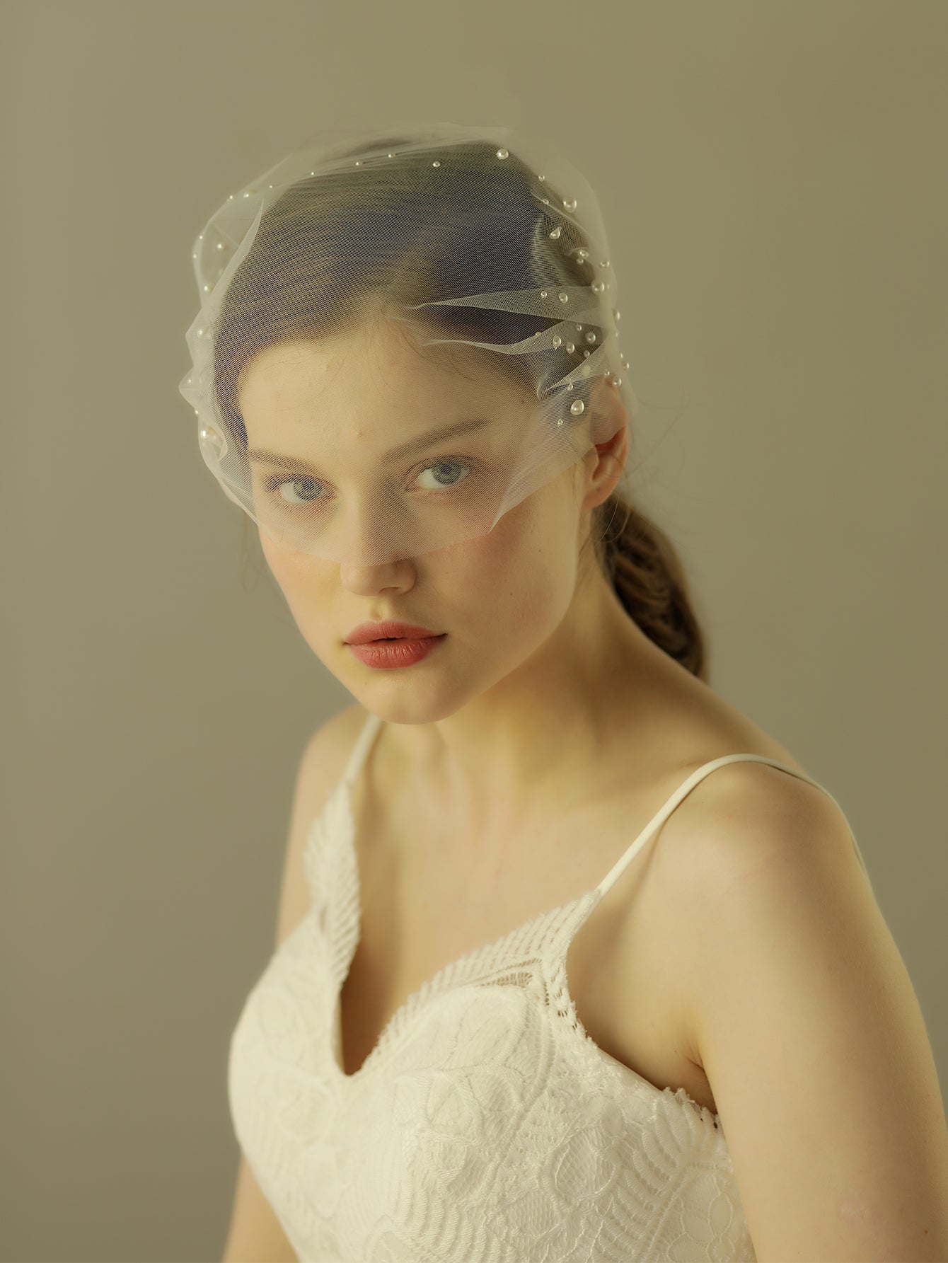 Birdcage Faux Pearl mesh wedding Veil Hair comb Sai Feel