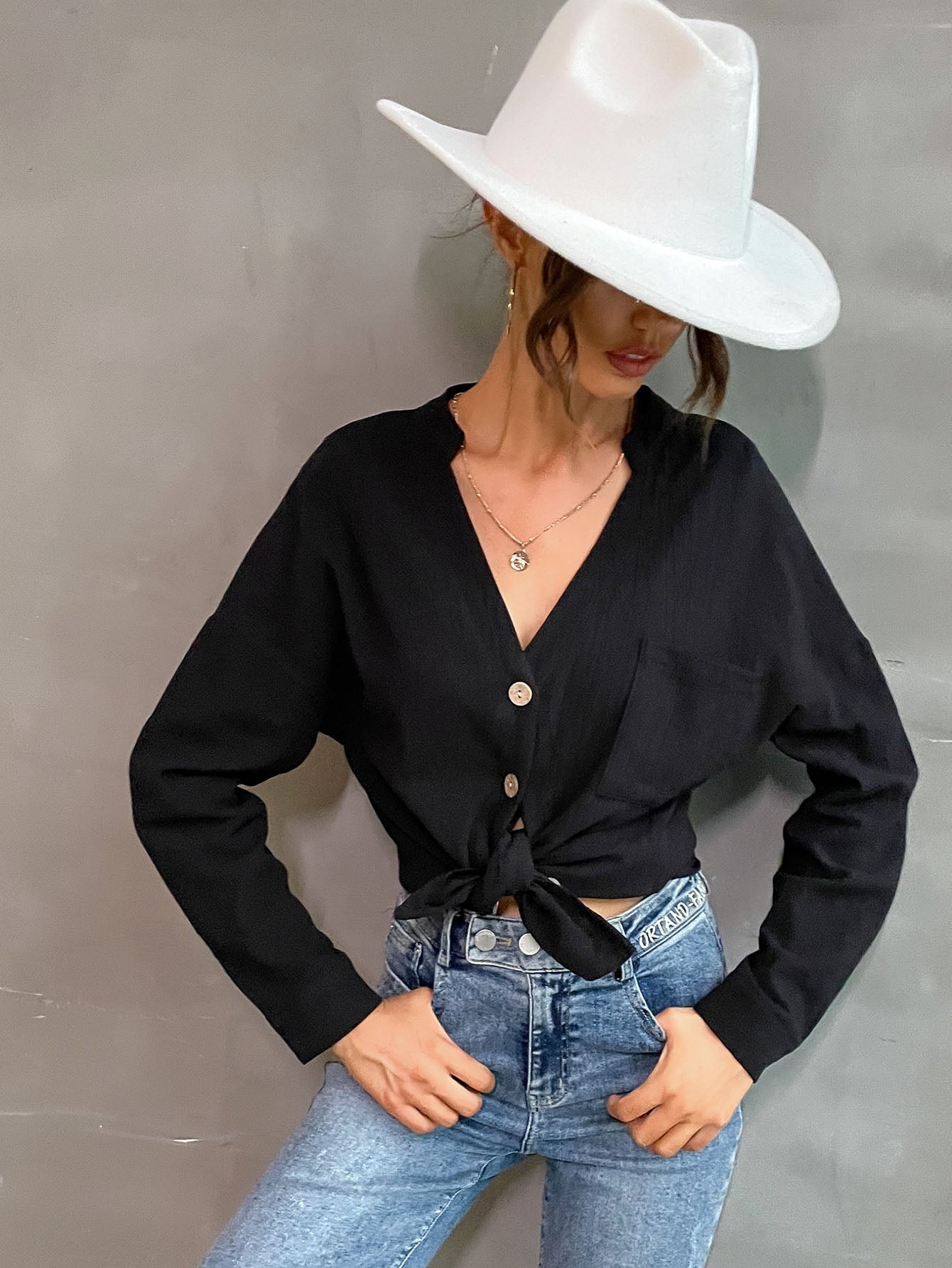 Black pocket button long-sleeved shirt Sai Feel