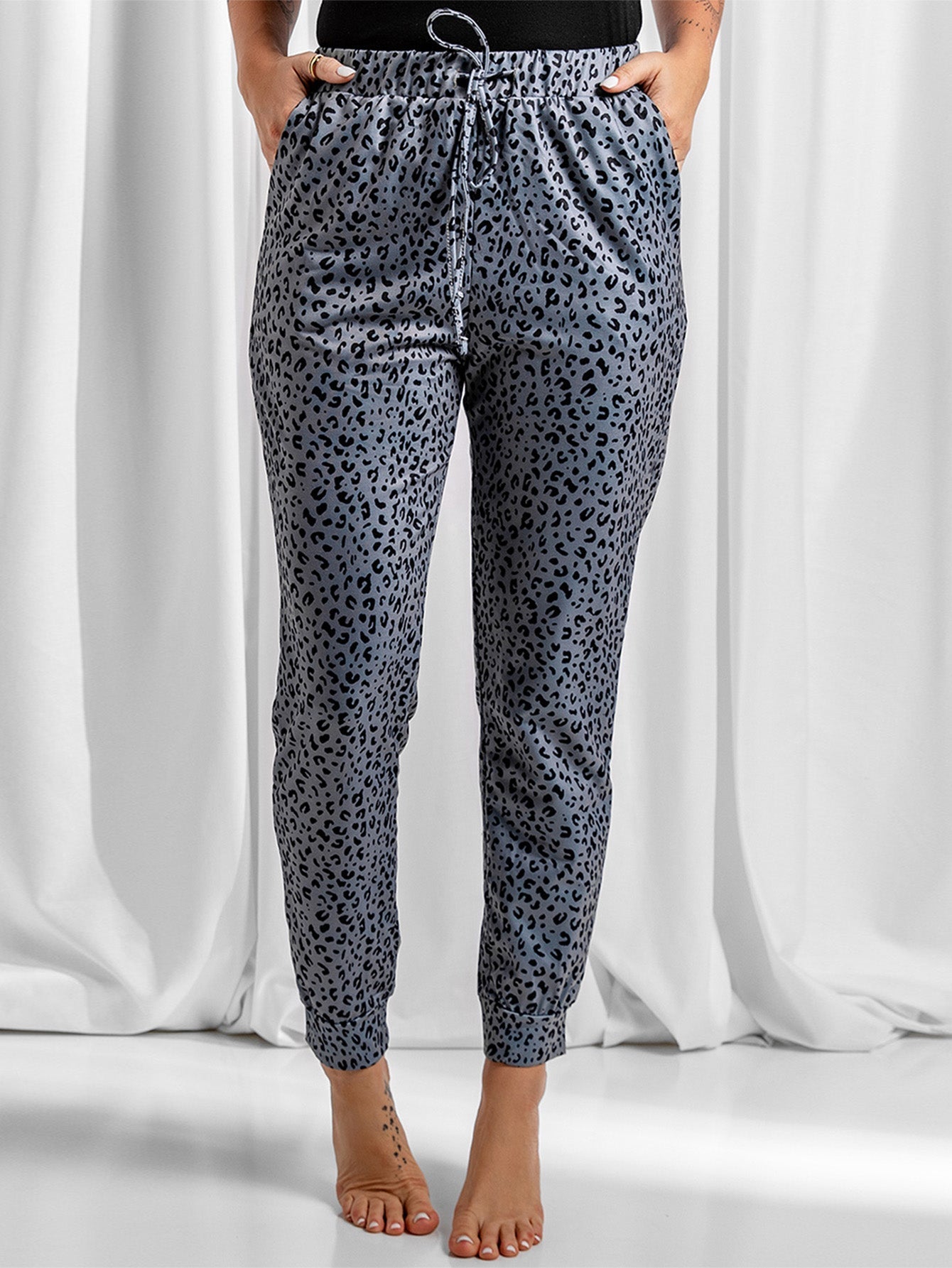 Breezy Leopard Sweatpants Side Pockets Elastic Waistline Cuffs Drawstring Loose Fit Casual Trousers Sai Feel