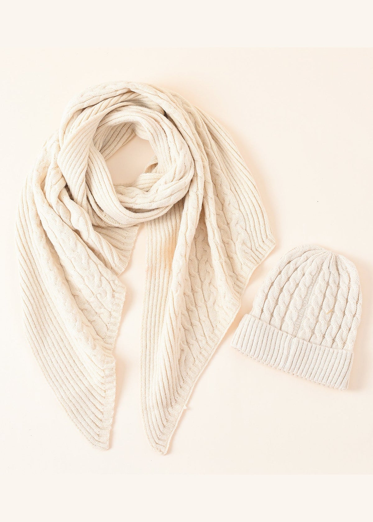 Cable Knit Scarf and Beanie Set Sai Feel