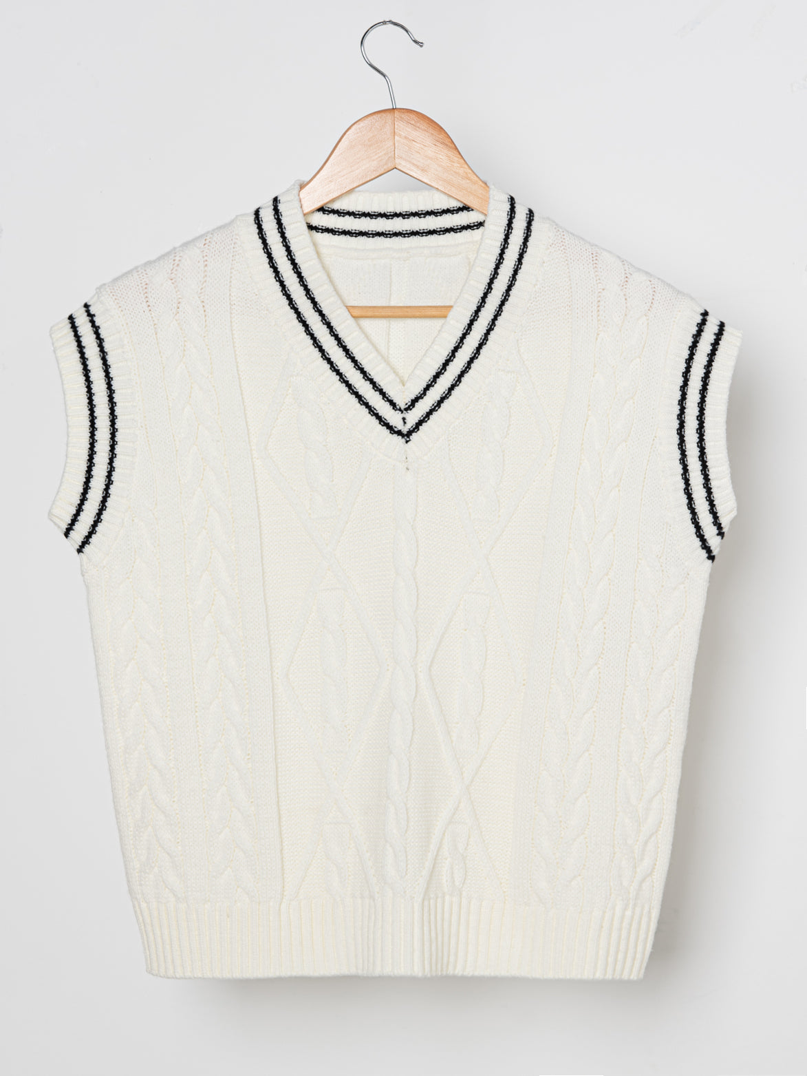 Cable Knit Sweater Vest Sai Feel
