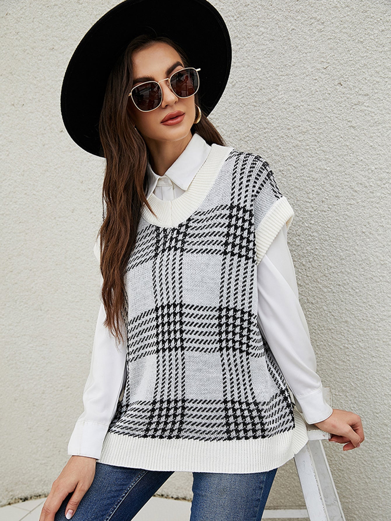 Casual Loose V-neck Sleeveless Checkered Knit Vest Sweater Sai Feel