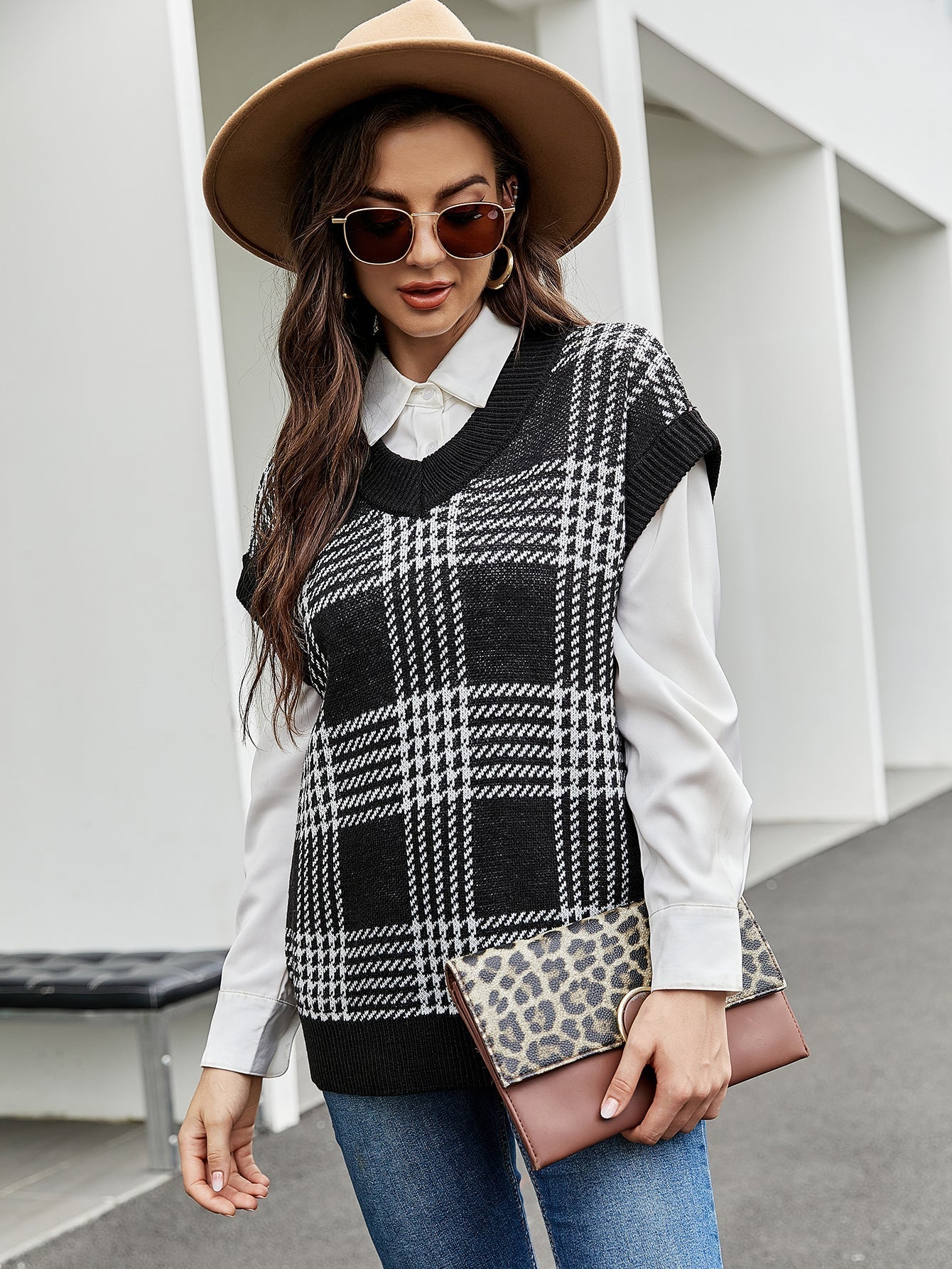 Casual Loose V-neck Sleeveless Checkered Knit Vest Sweater Sai Feel